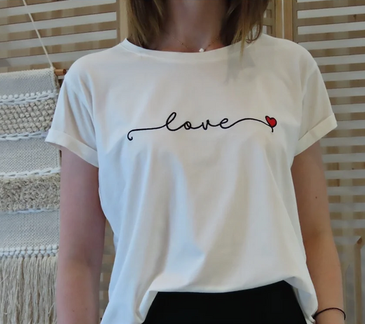 Tee-shirt love DOMI