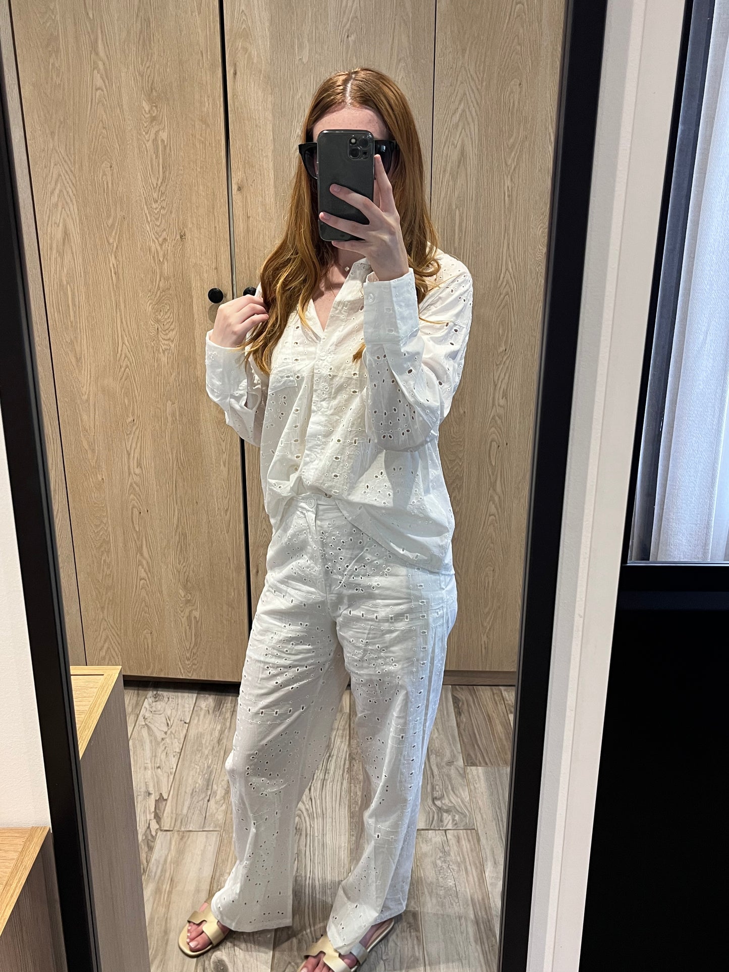 Pantalon brodé